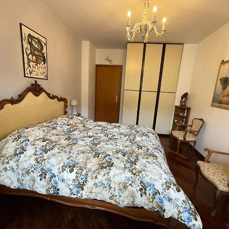 Stanza Classica Eur Tintoretto Bed and Breakfast Roma Esterno foto